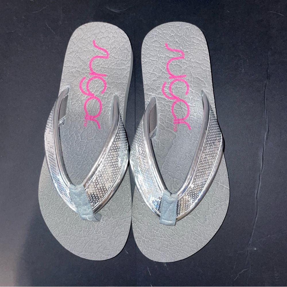 FLIP FLOPS - Picture 4 of 4